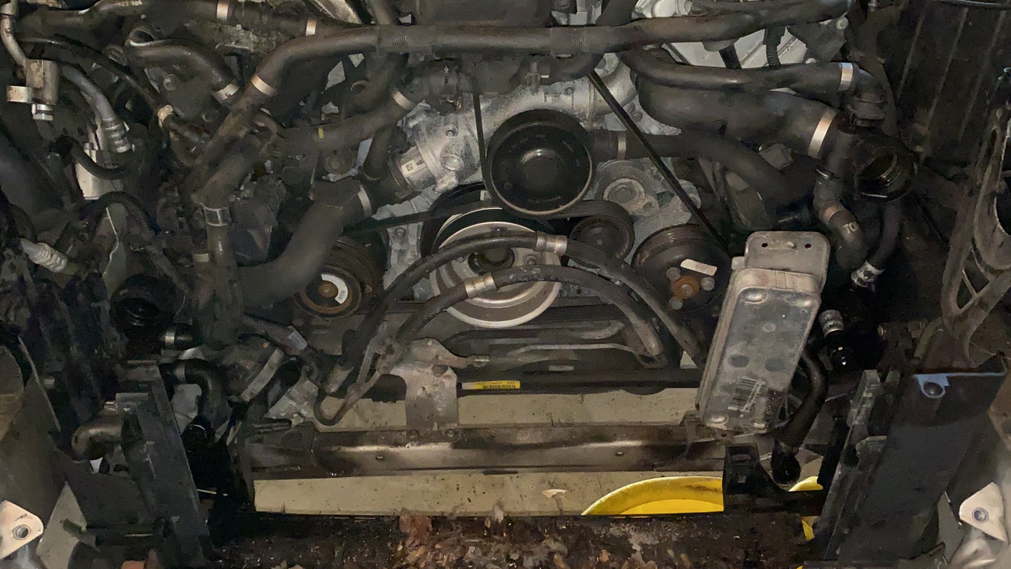 BMW 750xi repair work